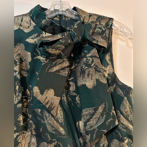 Vince Camuto Cocktail Dress WITH POCKETS! - Picture 5 of 5